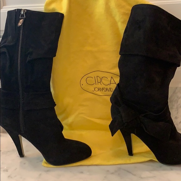 Boots - Picture 6 of 7